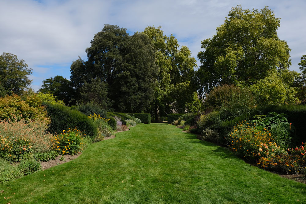 Hall Place & Gardens(3)